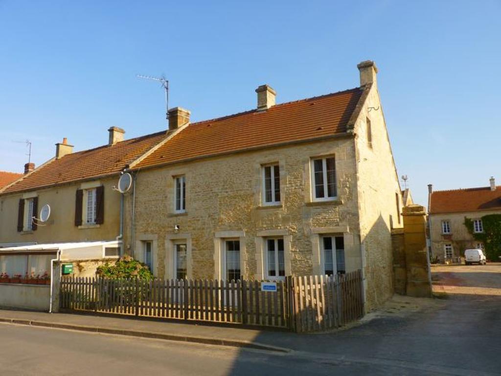 Maison Ancienne Entierement Renovee Pour 5 Personnes Beny-sur-Mer Room photo